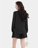 Áo sơ mi dài tay đính ngọc trai cổ áo