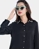 Áo sơ mi dài tay đính ngọc trai cổ áo