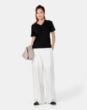 Áo thun trơn màu cổ tim form fit