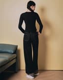 Áo thun form slim-fit tay dài