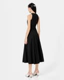 Đầm maxi cổ yếm form xòe