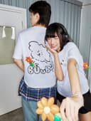 Áo thun unisex Newzy Wonder oversized 100% cotton đính bông hoa NZATH008