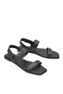 Giày Sandal Đế Bệt Quai Ngang Phối Khóa Trang Trí
