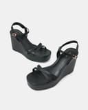 Giày Sandal Đế Xuồng Quai Chéo