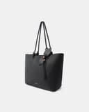 Túi Xách Lớn Phối Charm Trang Trí