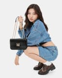 Túi Xách Nhỏ Phối Khoá Jn