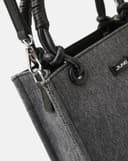 Túi Xách Nhỏ Phối Tay Cầm Xoắn