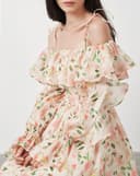 Đầm mini bẹt vai phối bèo nhún voan hoa