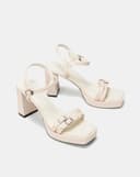 Giày Sandal Đế Đúp Phối Hai Quai Buckle