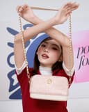 Túi Xách Nhỏ 3 Ngăn Đính Logo Cách Điệu