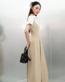Đầm midi phối cổ trắng thêu chữ