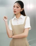 Đầm midi phối cổ trắng thêu chữ
