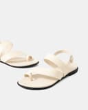 Giày Sandal Xỏ Ngón