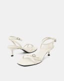 Giày Sandal Cao Gót Quai Chéo Buckle Đính Đá