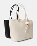 Túi Xách Lớn Phối Charm Trang Trí