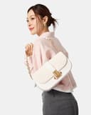 Túi Xách Nhỏ Đeo Vai Xích Chữ J