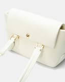 Túi Xách Nhỏ Đeo Vai Phối Nắp Trang Trí Charm Juno