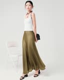 Chân váy A midi lưng liền