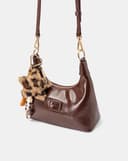 Túi Xách Nhỏ Hobo Phối Charm Trang Trí