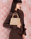 Túi Xách Nhỏ Top Handle Họa Tiết Logo Jn
