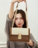 Túi Xách Nhỏ Phối Khoá Xoay