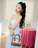 Túi Xách Nhỏ Top Handle Trang Trí Chain