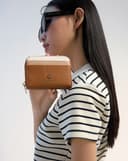 Ví Ví Ngắn Cầm Tay Có Dây Kéo