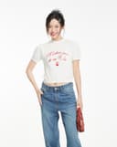 Áo dệt kim cổ lọ thêu chữ “Meilleur jour de ma vie”