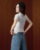 Áo thun ôm basic cổ V