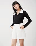 Quần short ống A phối nẹp nút