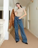 Quần jeans ống đứng phối túi trước