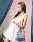 Túi Xách Nhỏ Đeo Vai Phối Kẹp Tóc Trang Trí