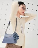 Túi Xách Nhỏ Hobo Phối Cột Tóc Scrunchie